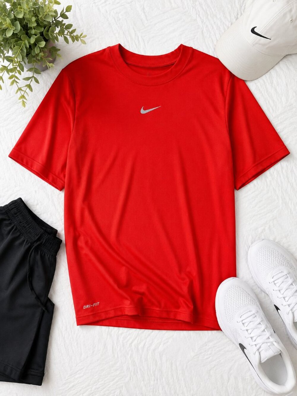 Nike Dri-FIT Men's XL Red Athletic Training Shirt Short Sleeve